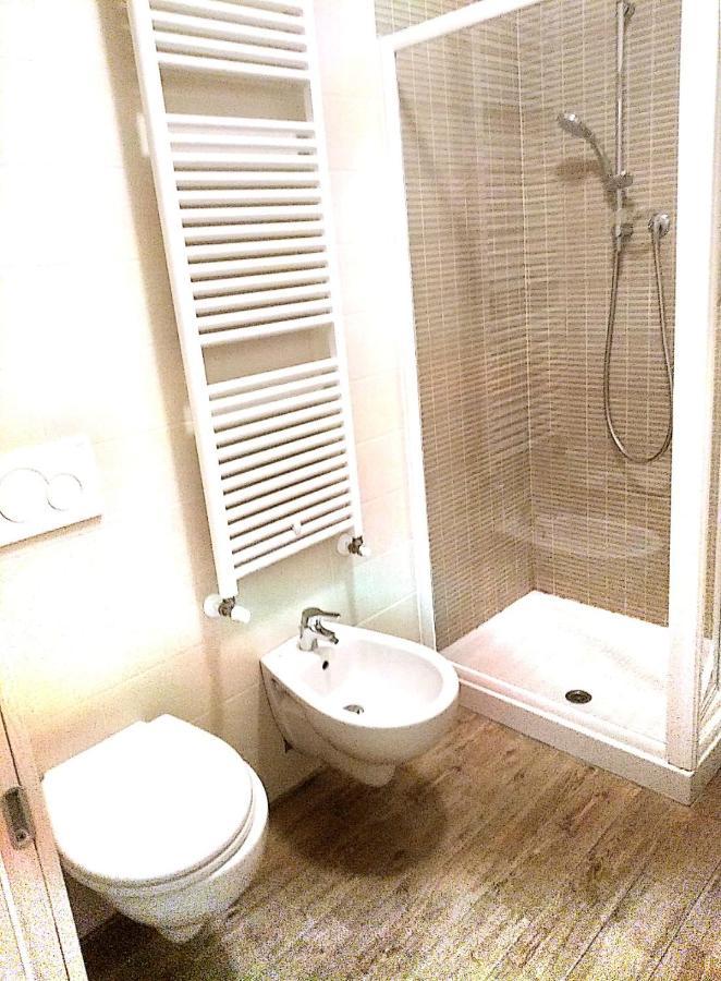 B&B Foscolo Llido Degli Estensi Bagian luar foto