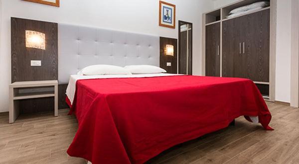 B&B Foscolo Llido Degli Estensi Bagian luar foto