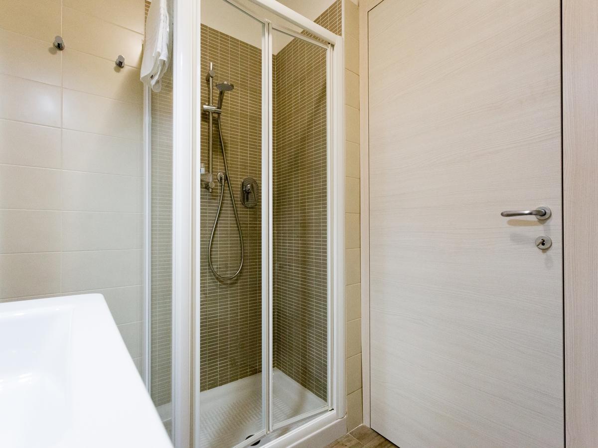 B&B Foscolo Llido Degli Estensi Bagian luar foto
